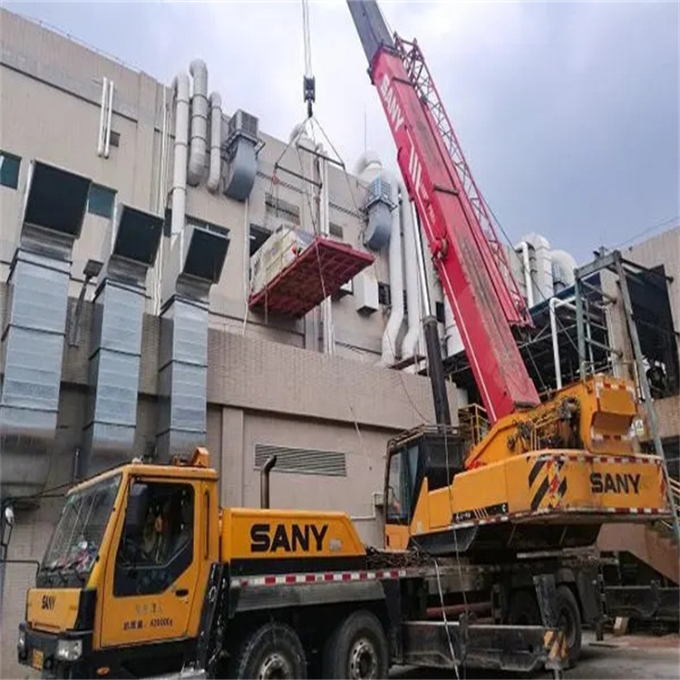 平塘租赁大型汽车吊，助力工程项目高效进行