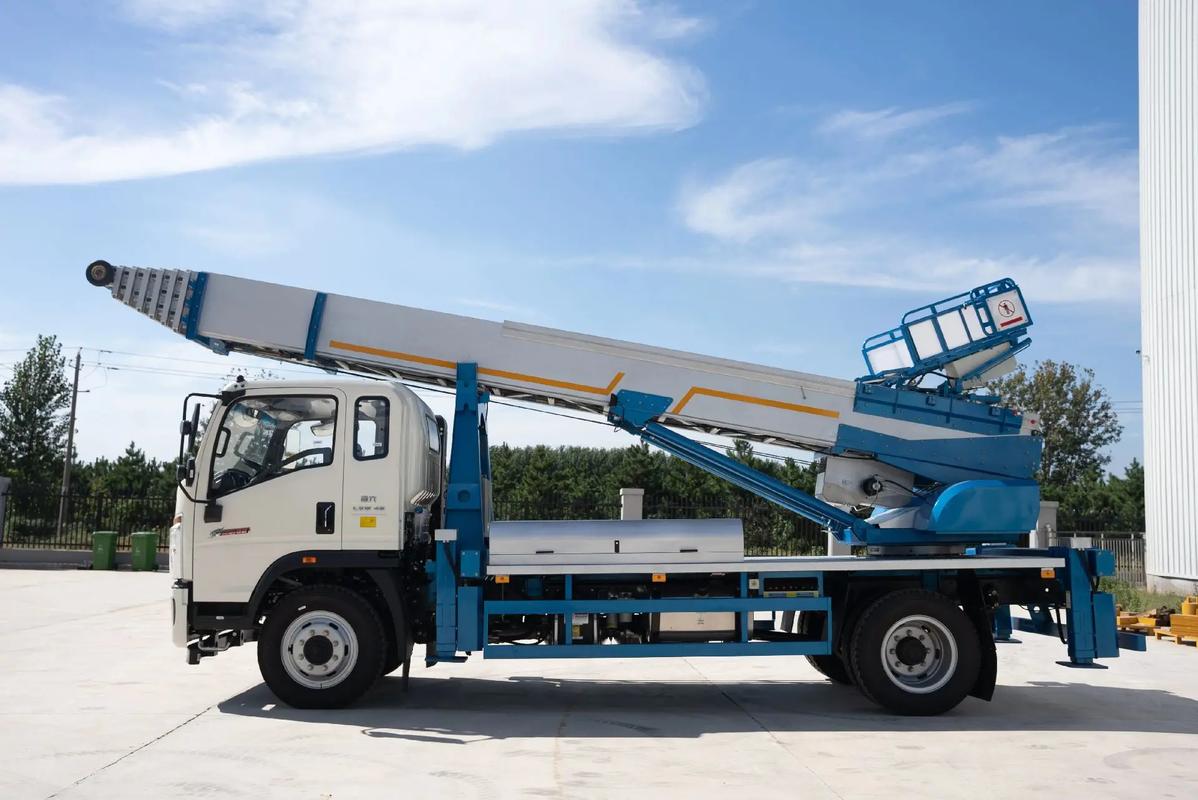 平塘云梯上料车租赁费用